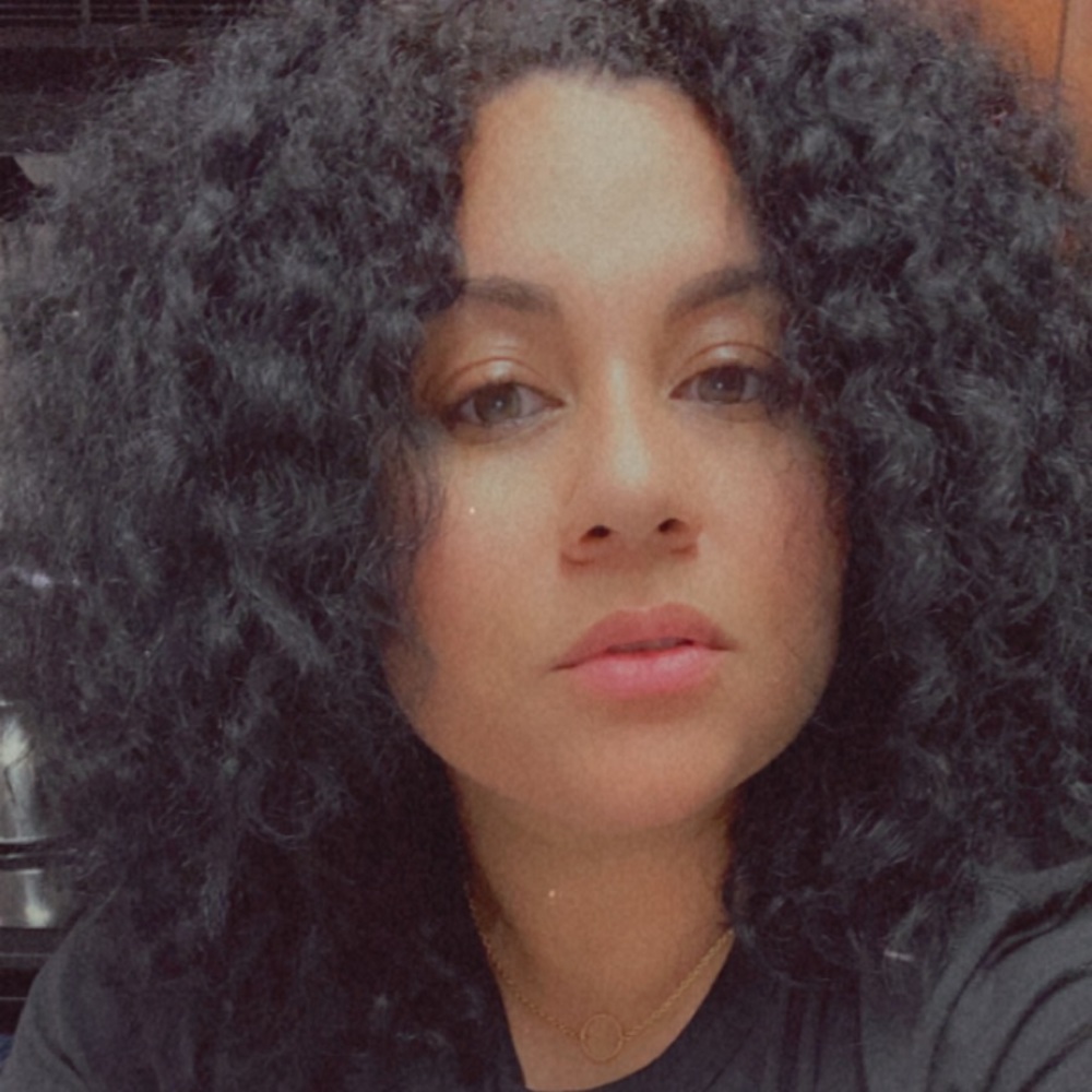 Meet your Posher, Jalicia